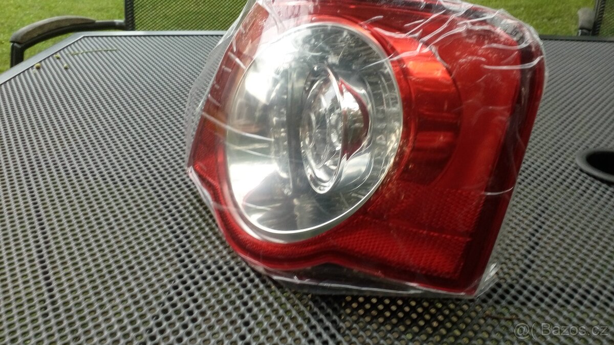 Prodám nové zadní světla VW Passat B6