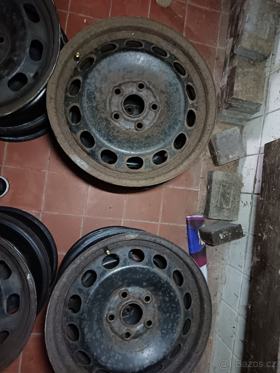 Plechové disky na : ( SEAT - AUDI - ŠKODA - VW)