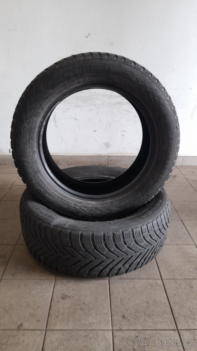Zimní pneu NOKIAN 215/60 R17