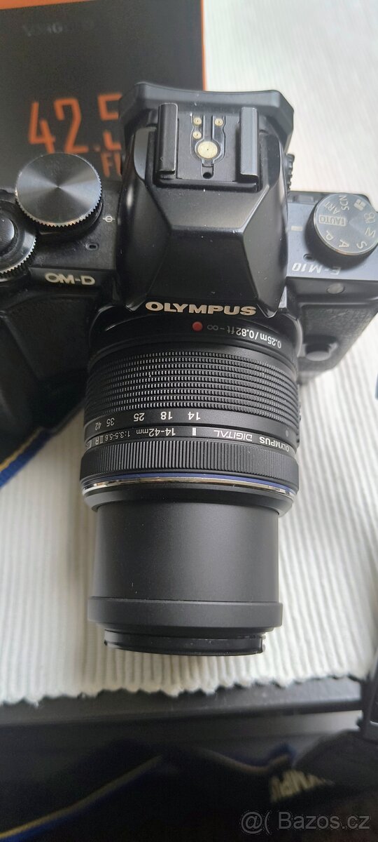 Olympus OMD-E10
