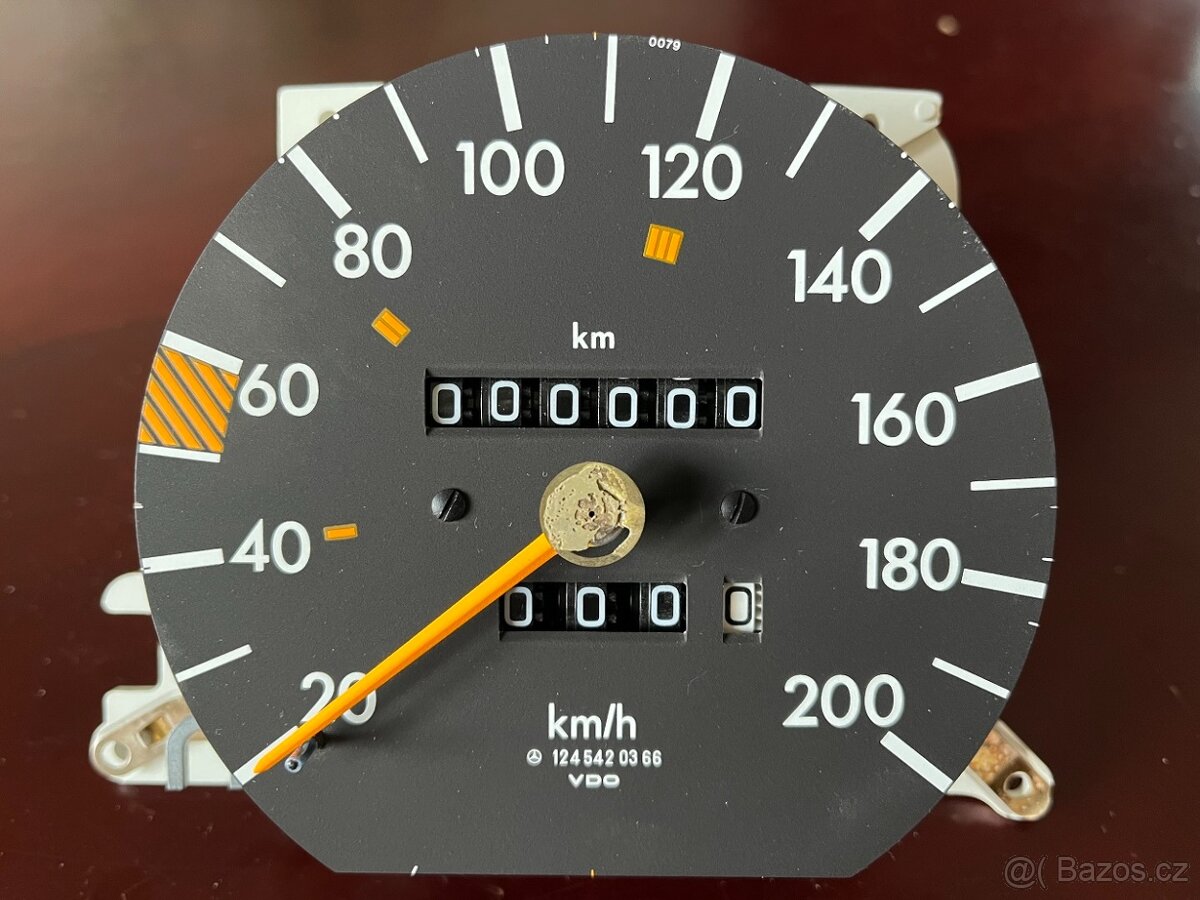 Rychloměr VDO pro Mercedes W124 – 1245420366