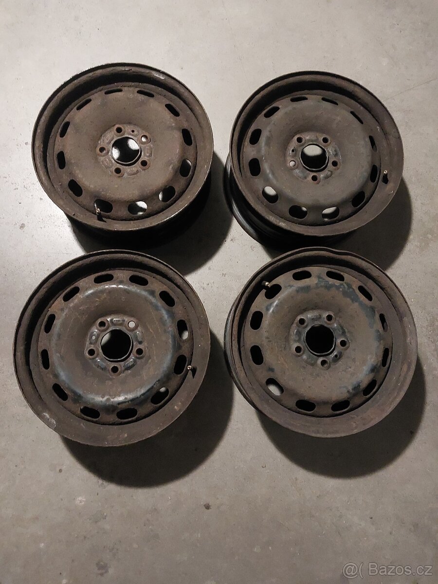 Prodám plechové disky na Ford Focus II