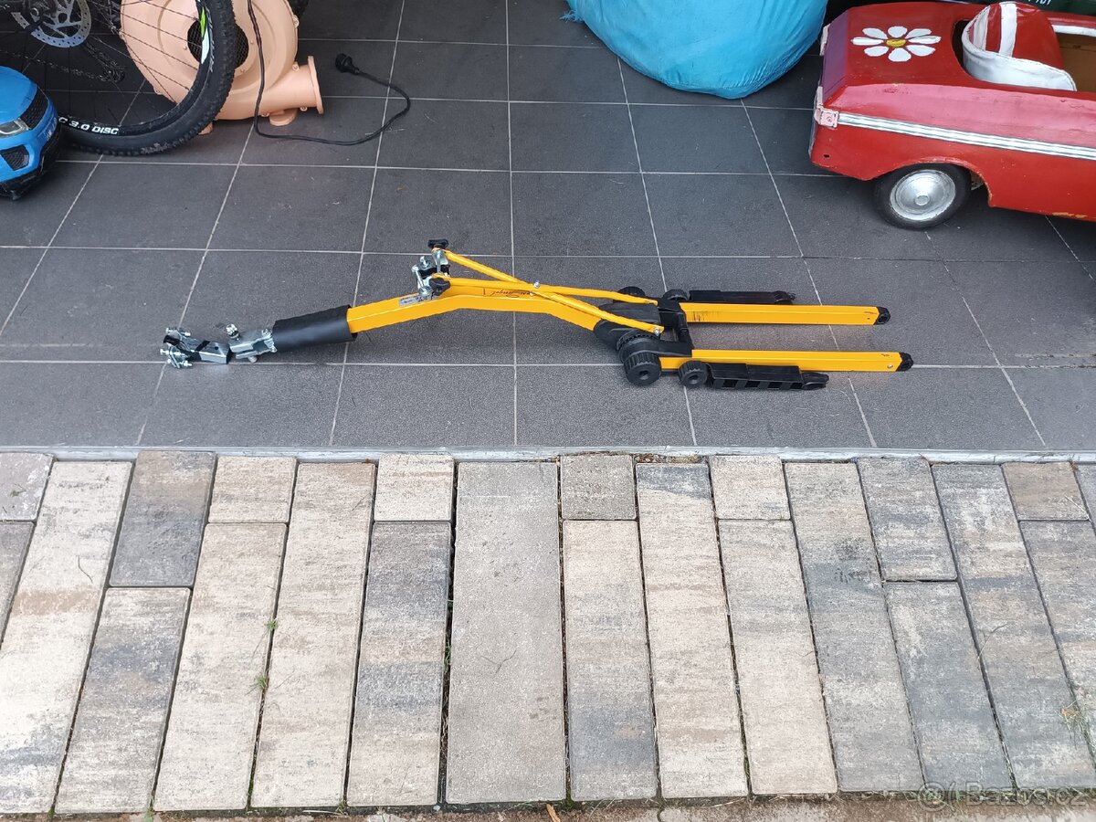 Tažna tyč na dětské kolo