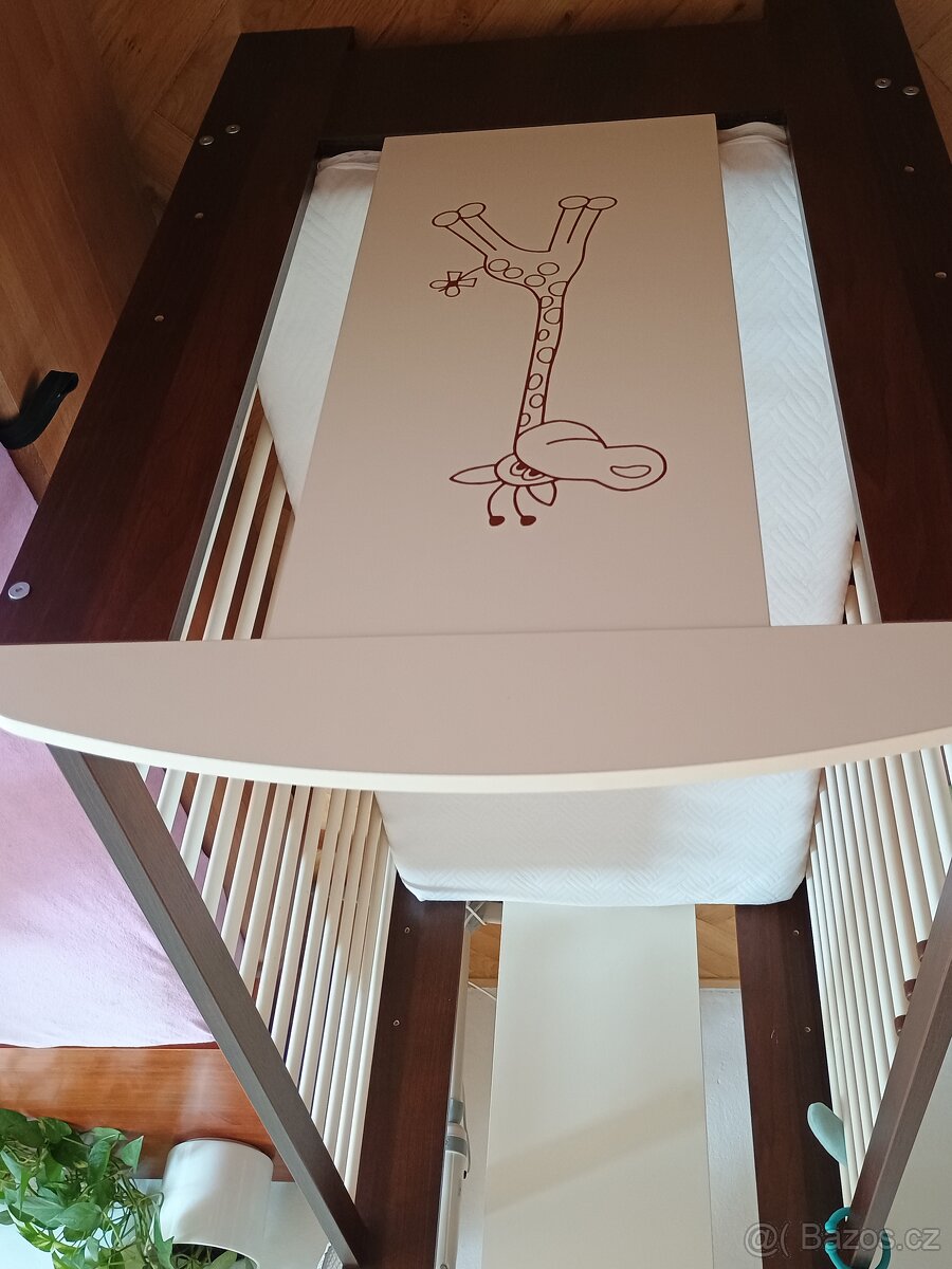 Postýlka Zirafa