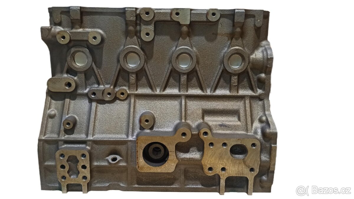 Blok motoru Yanmar 4TNV98