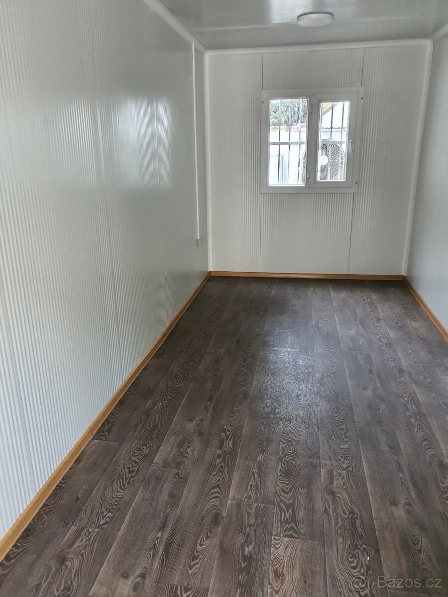 Kancelářský kontejner stavební 600x240 cm