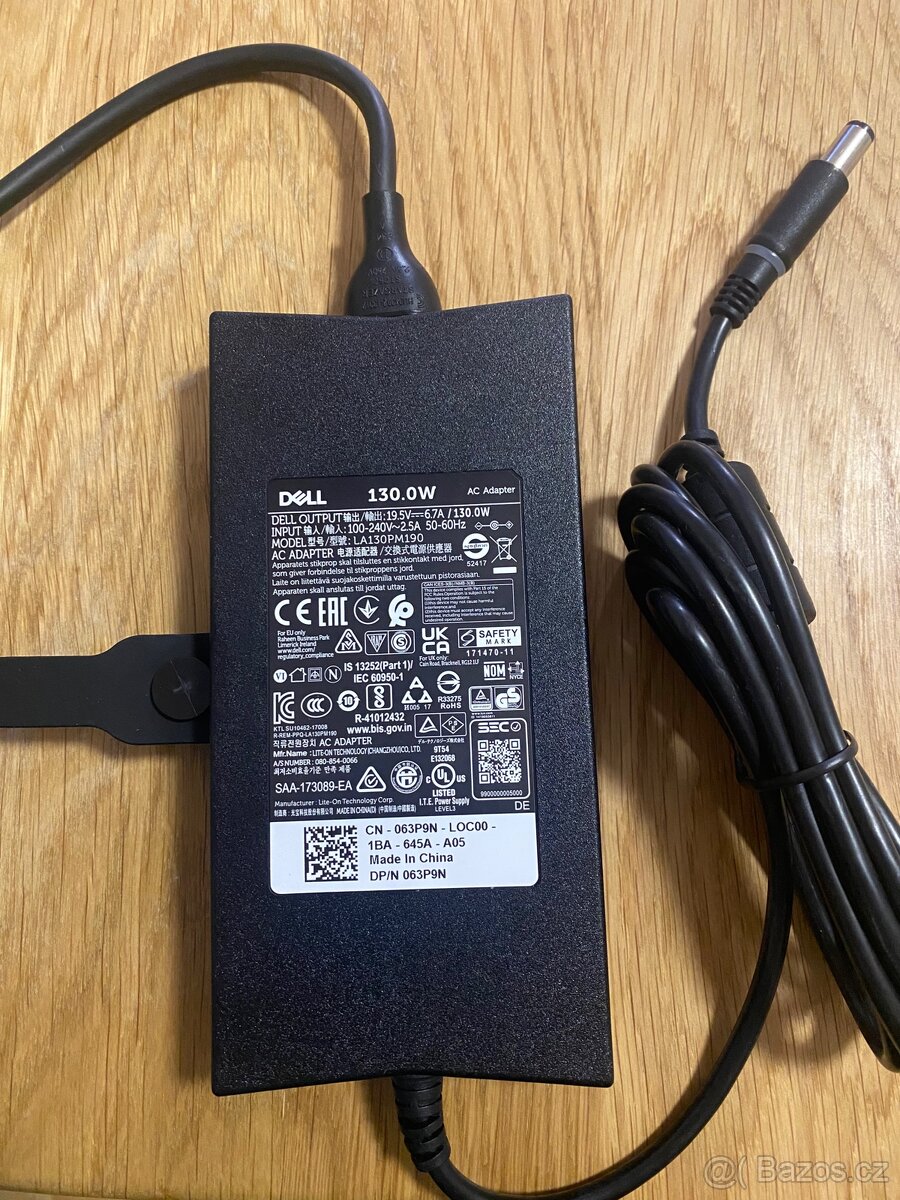 Zdroj notebook dell 130W