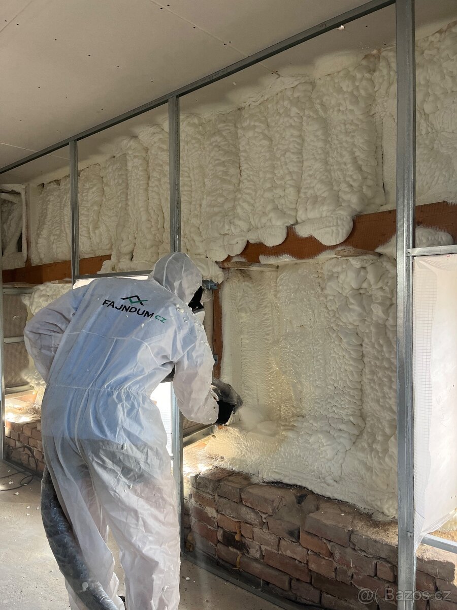 Izolace staveb pur pěnou