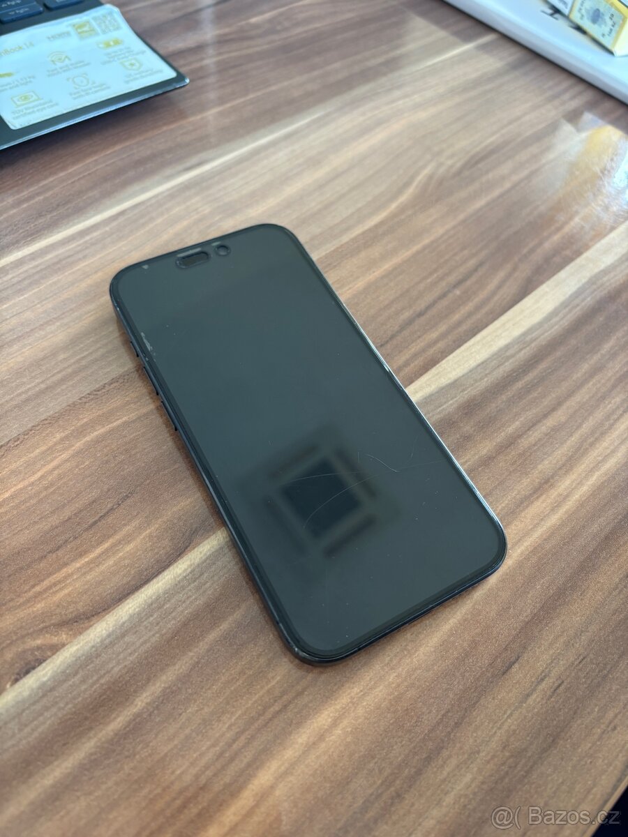 iPhone 15 pro 128 gb