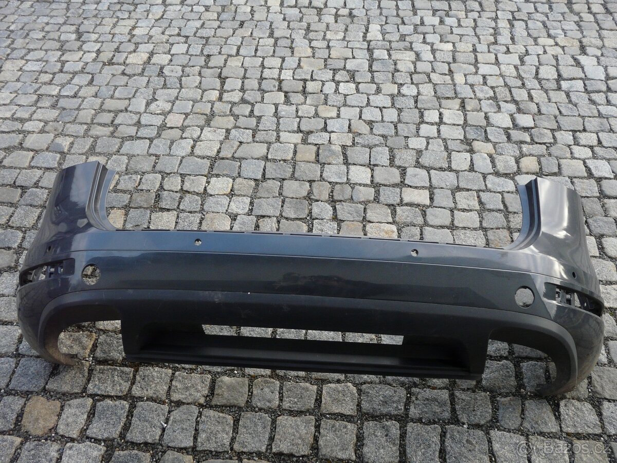 VW TOUAREG  ZADNÍ NÁRAZNÍK+PÁTÉ DVEŘE R.V. 2009-2017