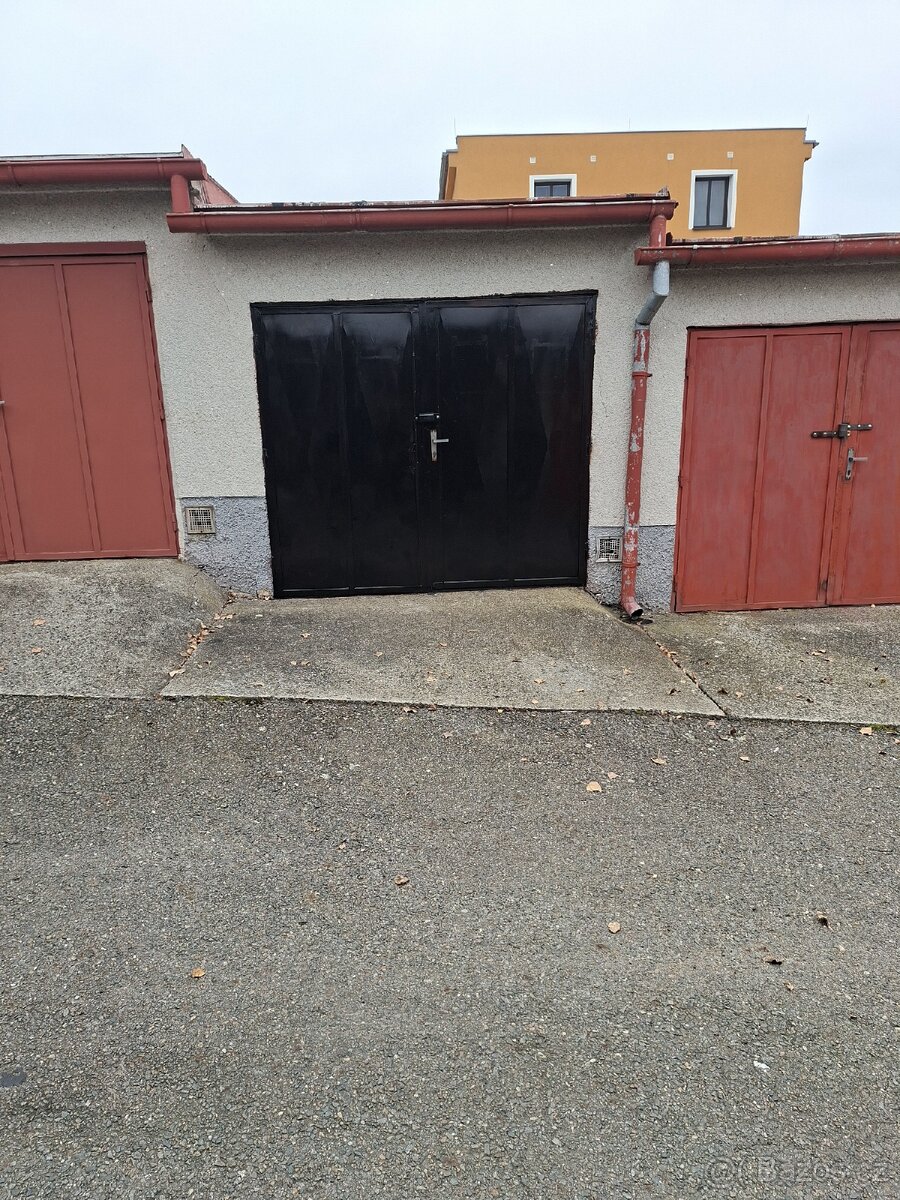 Pronájem garáže v Horažďovicích