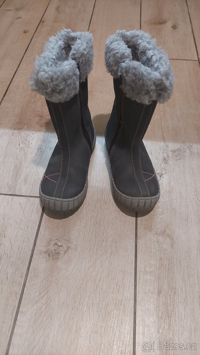 Šedé kožené kozačky vel. 27, zn. Fare