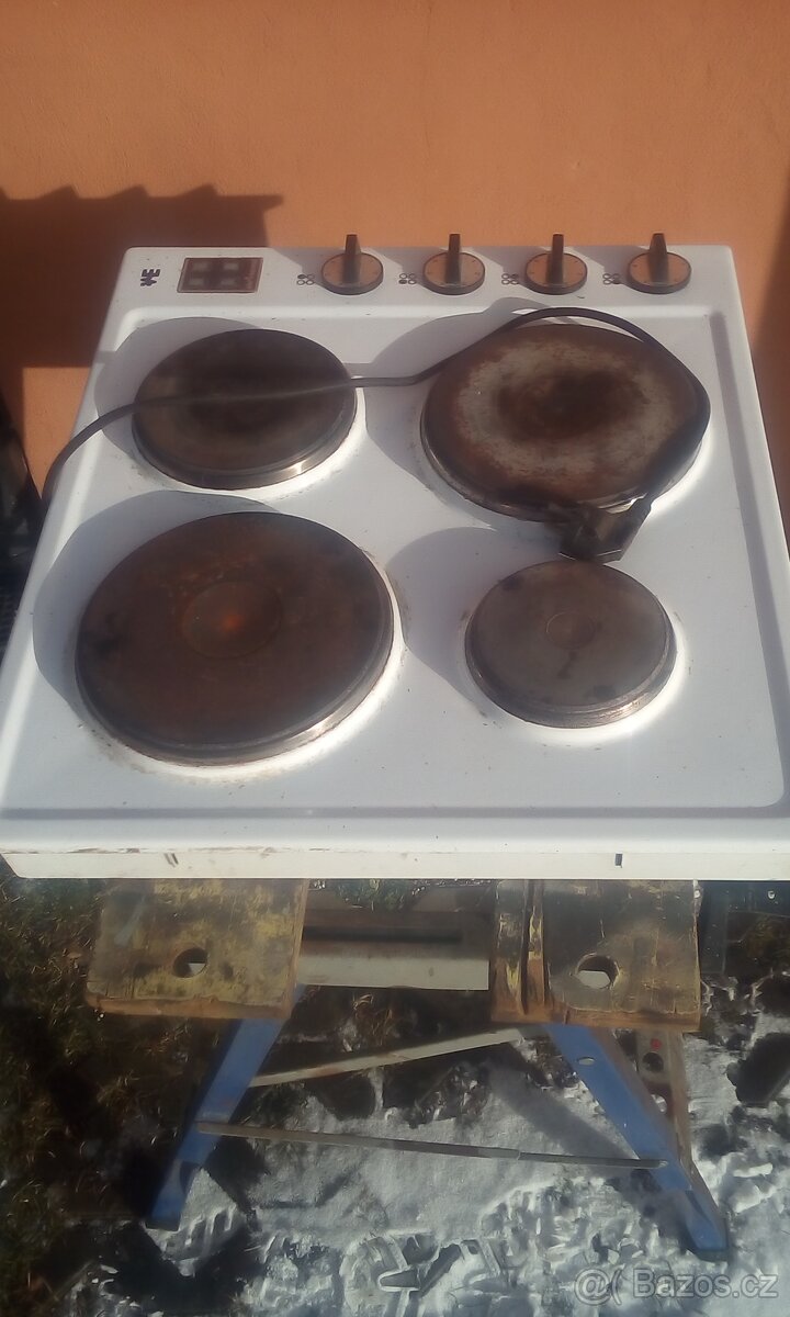 4 plotýnkový vařič ETA