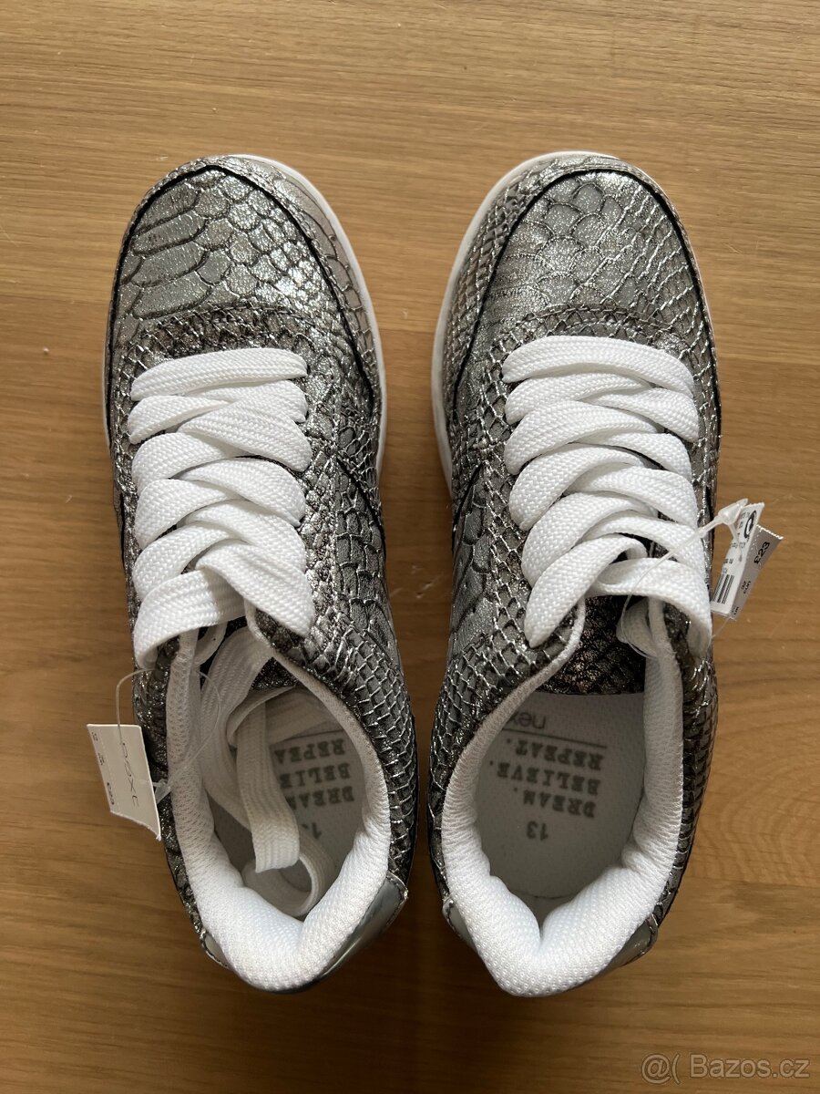 NOVÉ NEXT vel.32 - třpytivé tenisky