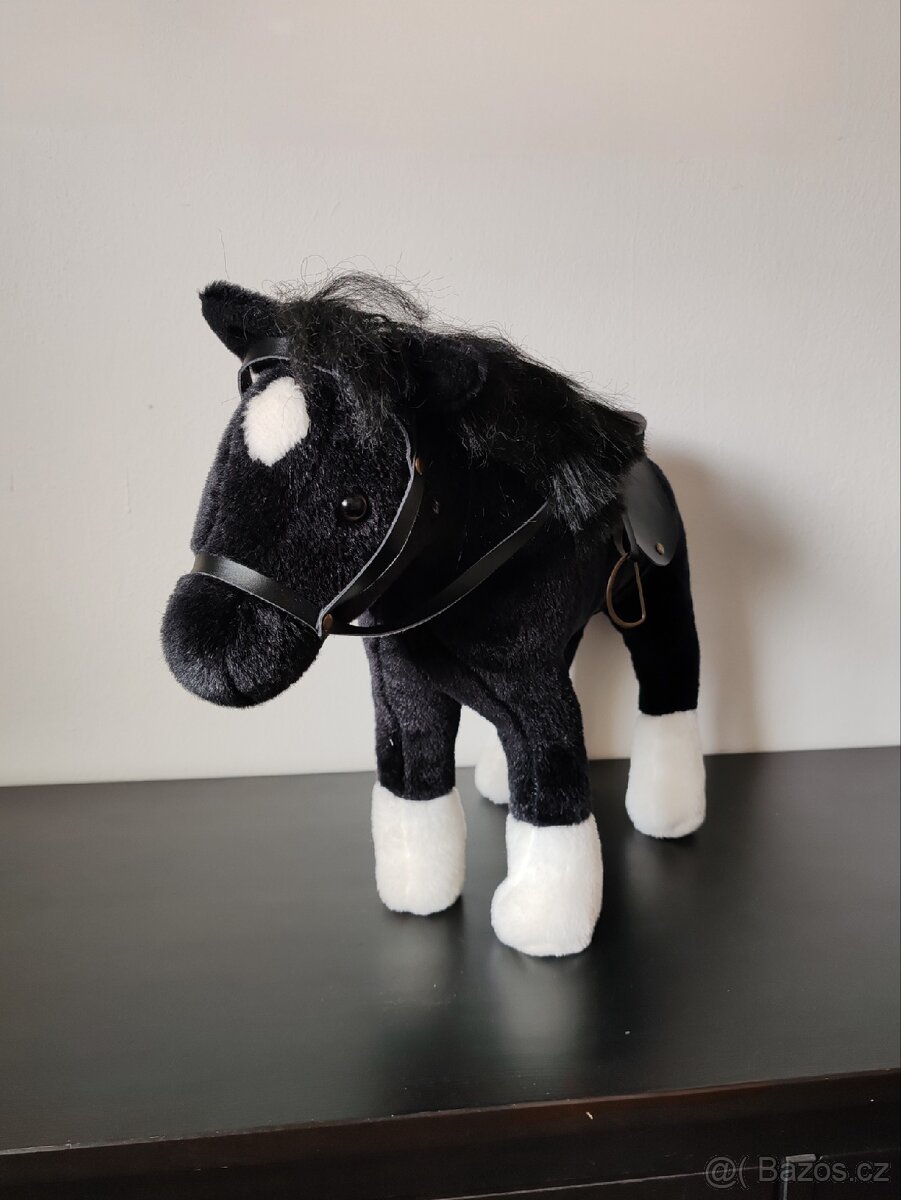 Götz kůň černý Max