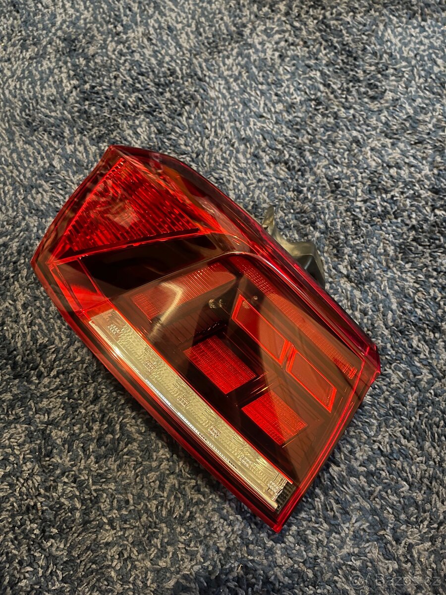 Prodám světlo VW Passat