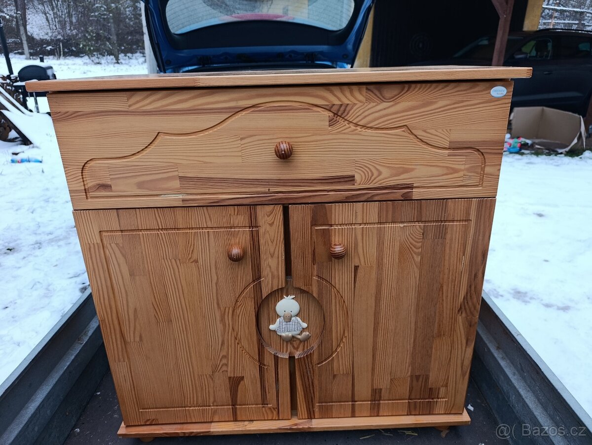 Dětská komoda/přebalovací pult