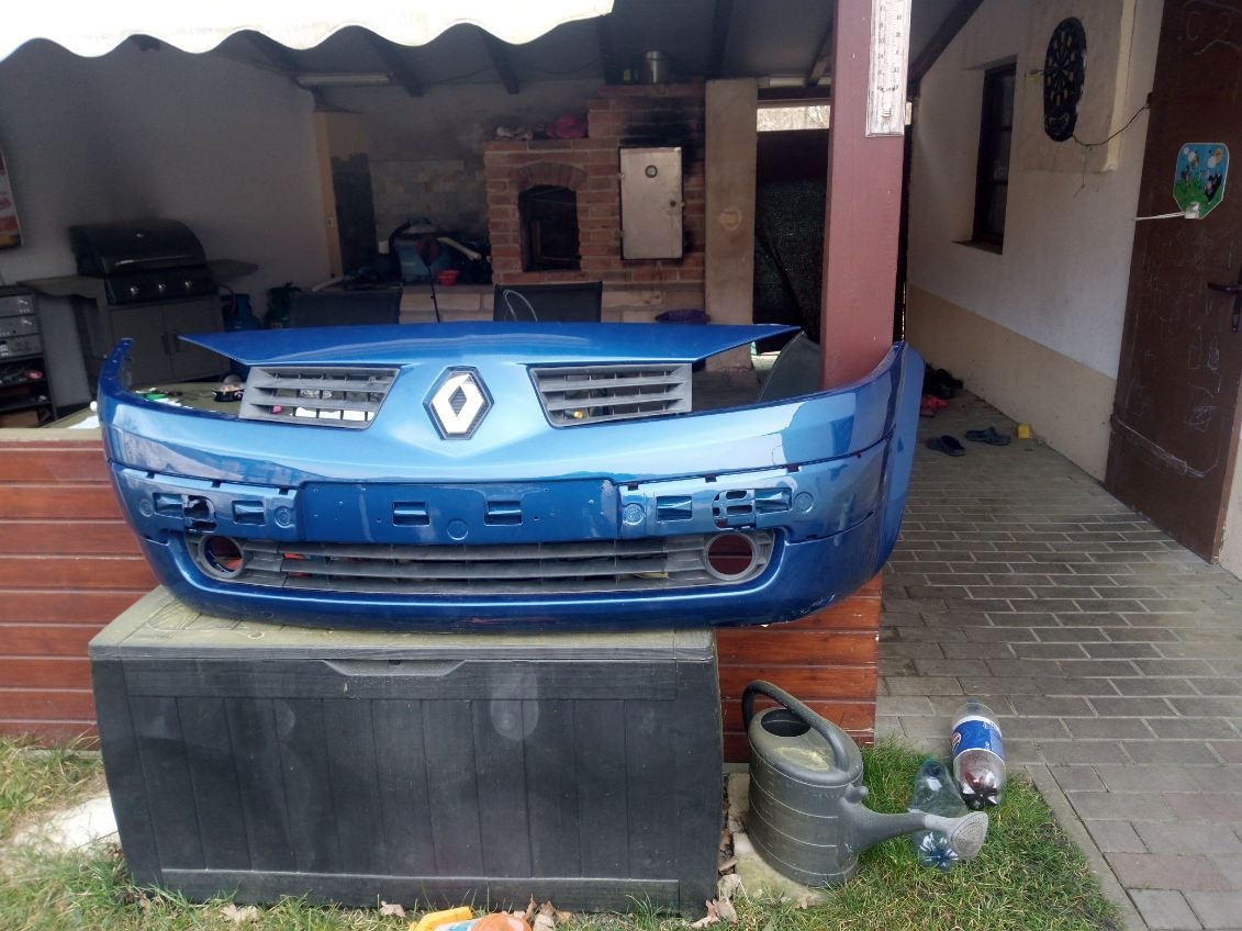 Nárazník Renault Megane