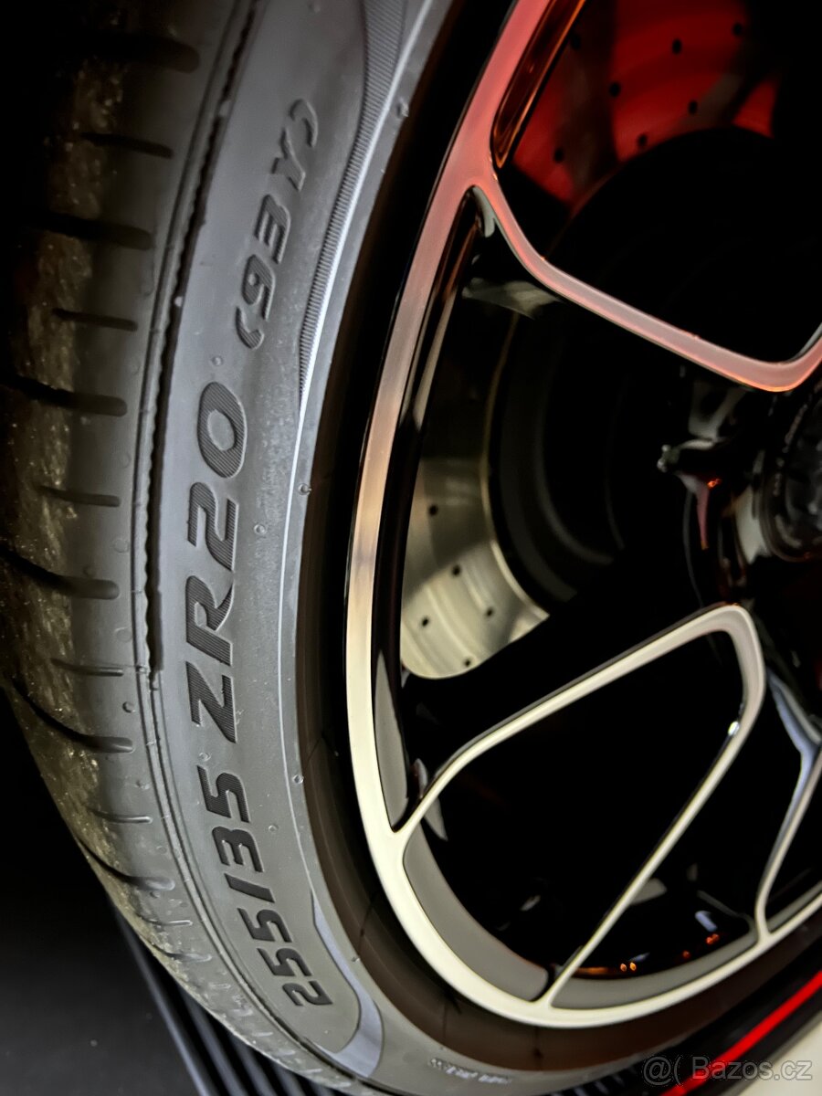 LETNÍ PNEU: sada 4ks v rozměru 255/35R20 Pirelli (PZN0)