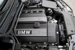 Díly motoru BMW m54b30