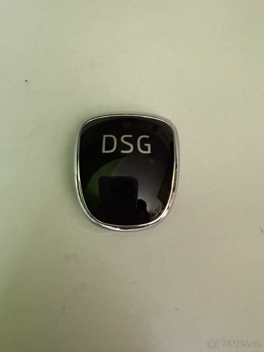 Plaketka řadící páky DSG