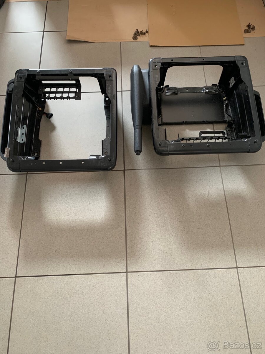 Podstavec konzole základna Volkswagen T5 T6 T6.1