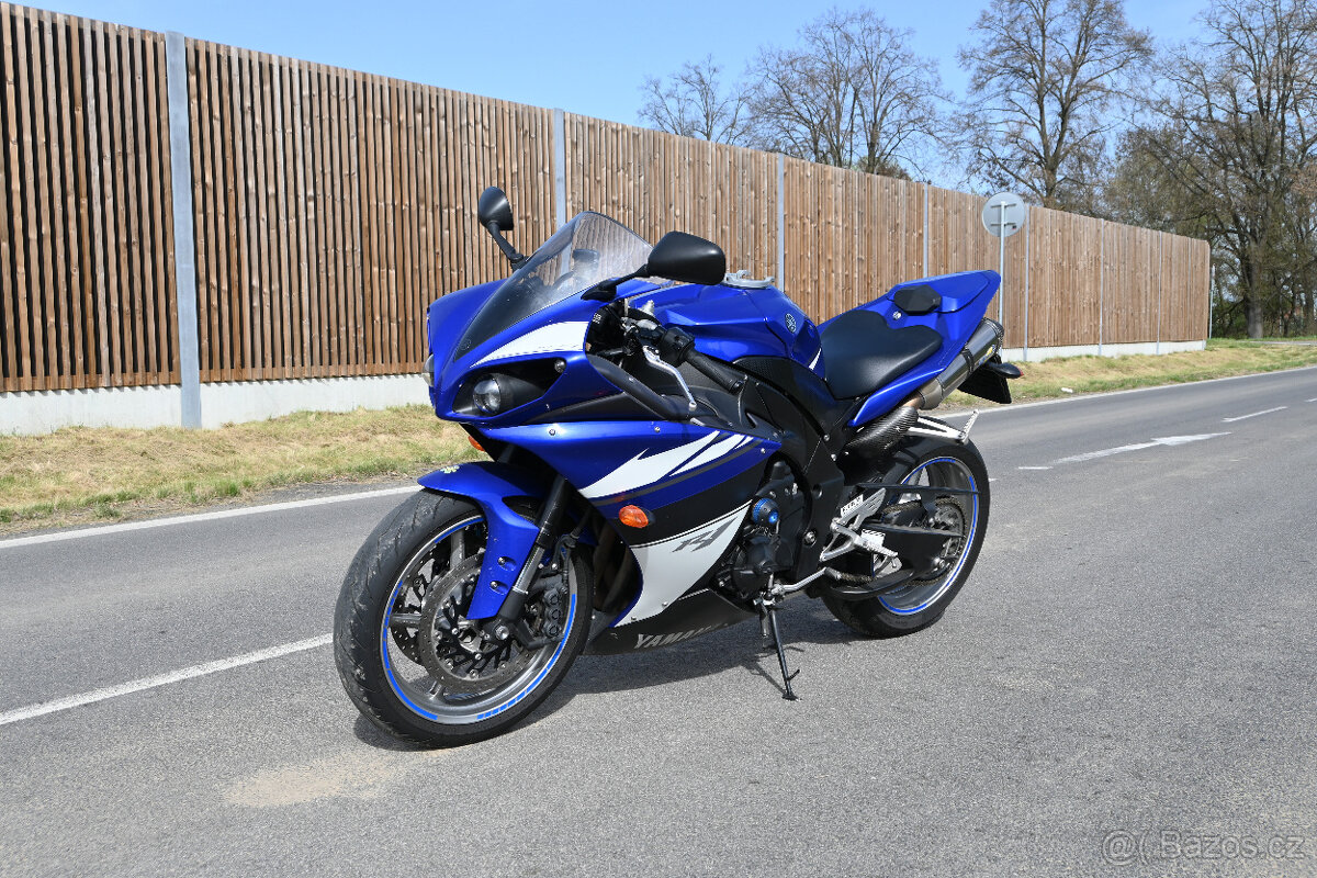 Yamaha YZF-R1 2011