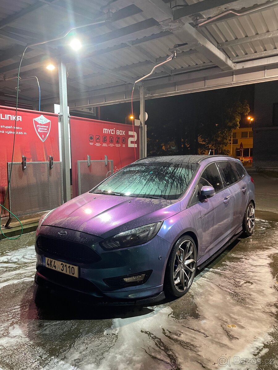 Ford Focus St-line 2017
