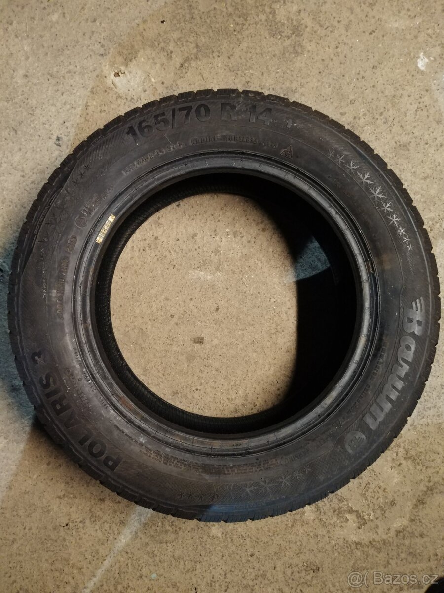 3x pneu 165/70 R14 81T, 1x zimní, 2x letní, Barum, Conti