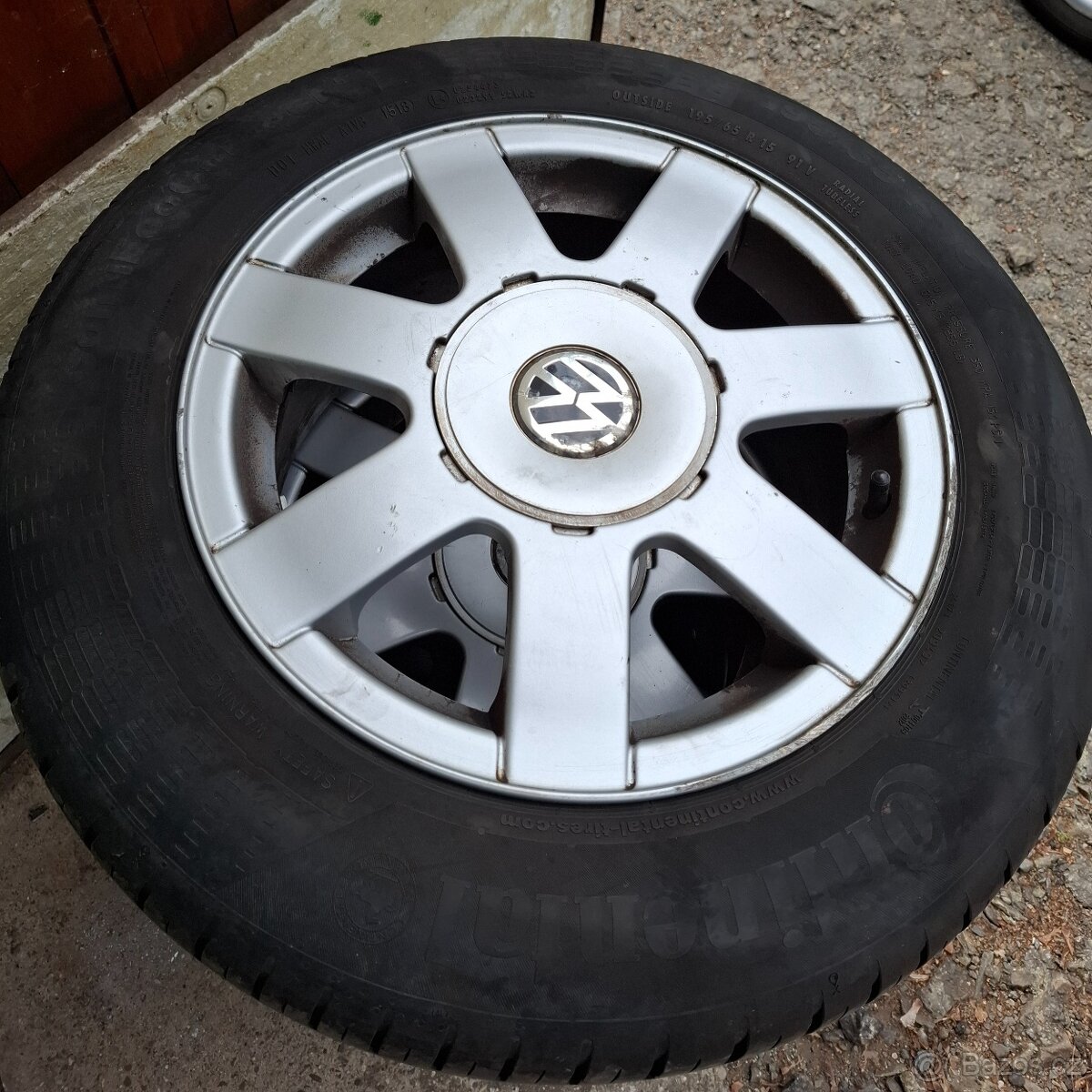 Letni alu Vw 5x112 + 195/65R15