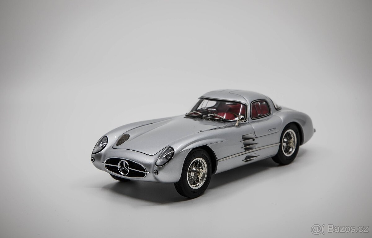 CMC Mercedes-Benz 300 SLR Coupé 1955 1:18