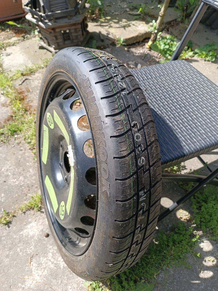 Dojezdové kolo Audi