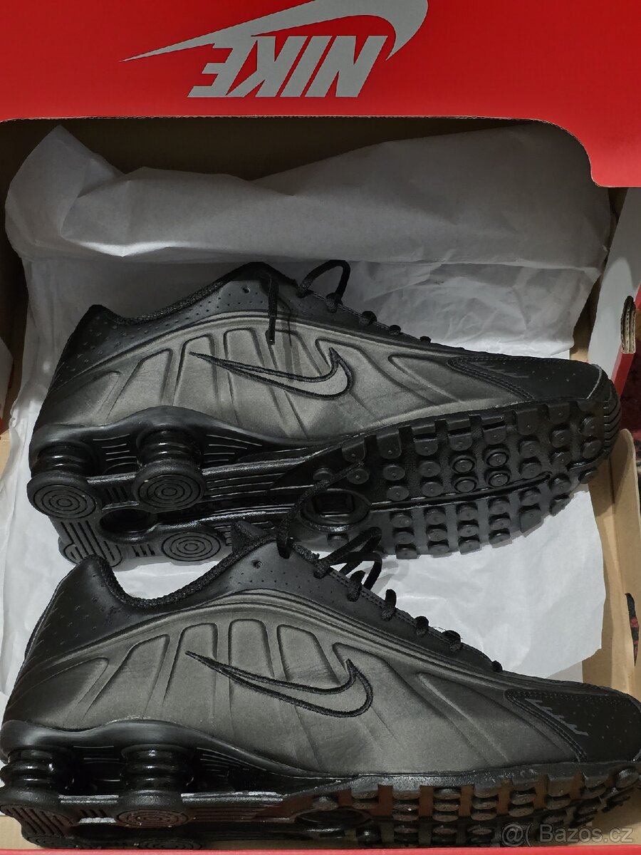 Nike Shox R4 boty 44,5