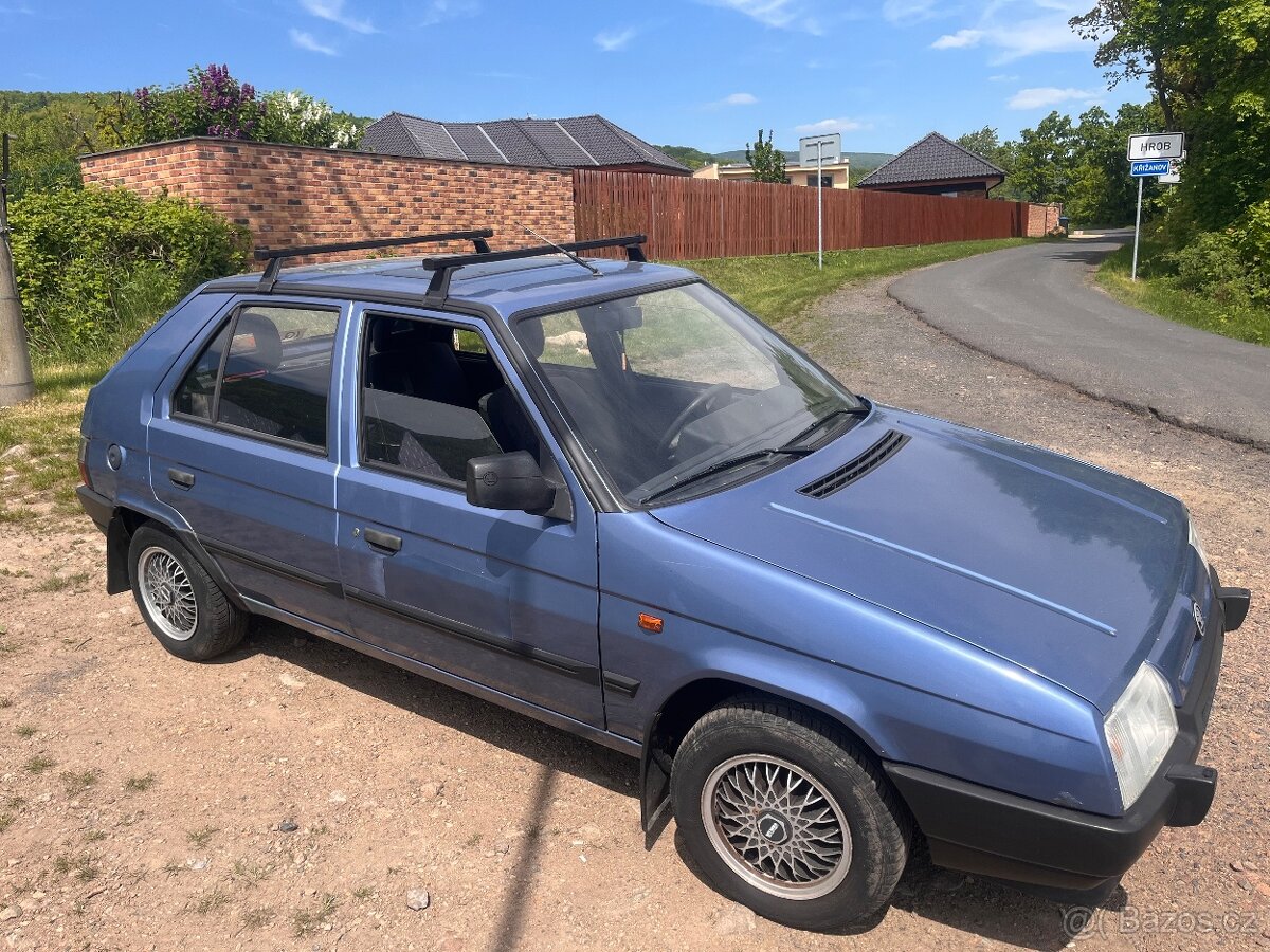 Škoda Favorit 135 lx