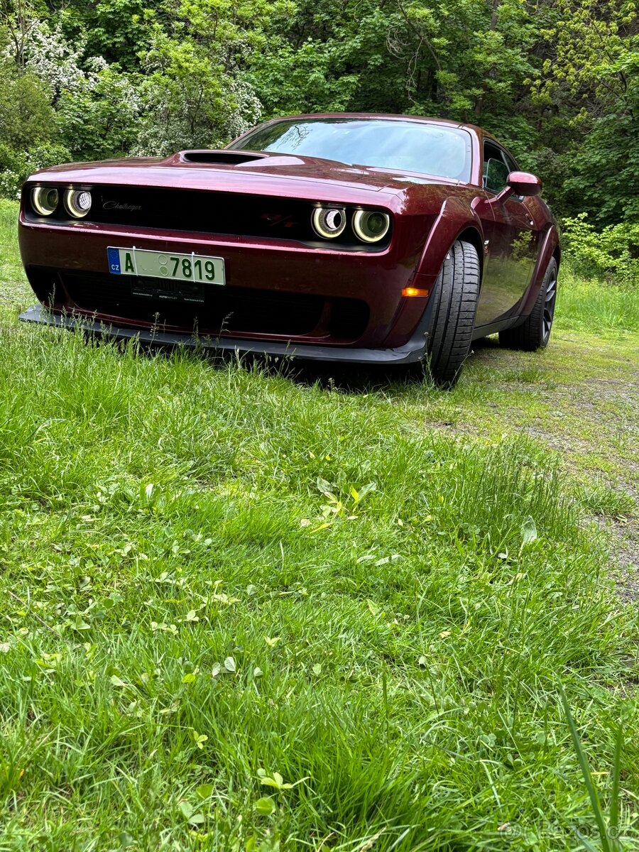 Dodge Challenger 6,4 SRT Widebody