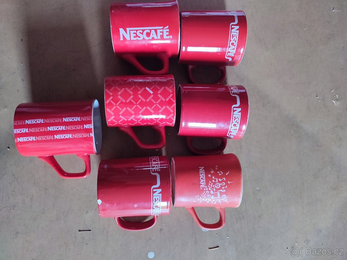Hrnečky Nescafé jen celek 7ks