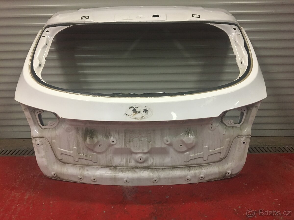 Viko kufru, 5 dveře Hyundai i40