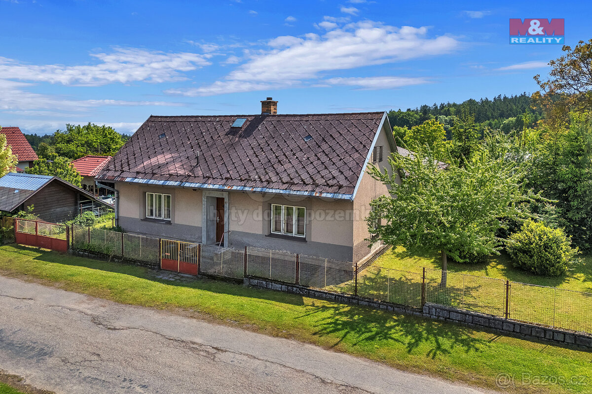 Prodej rodinného domu 2+1, 952 m², Ctětín - Vranov