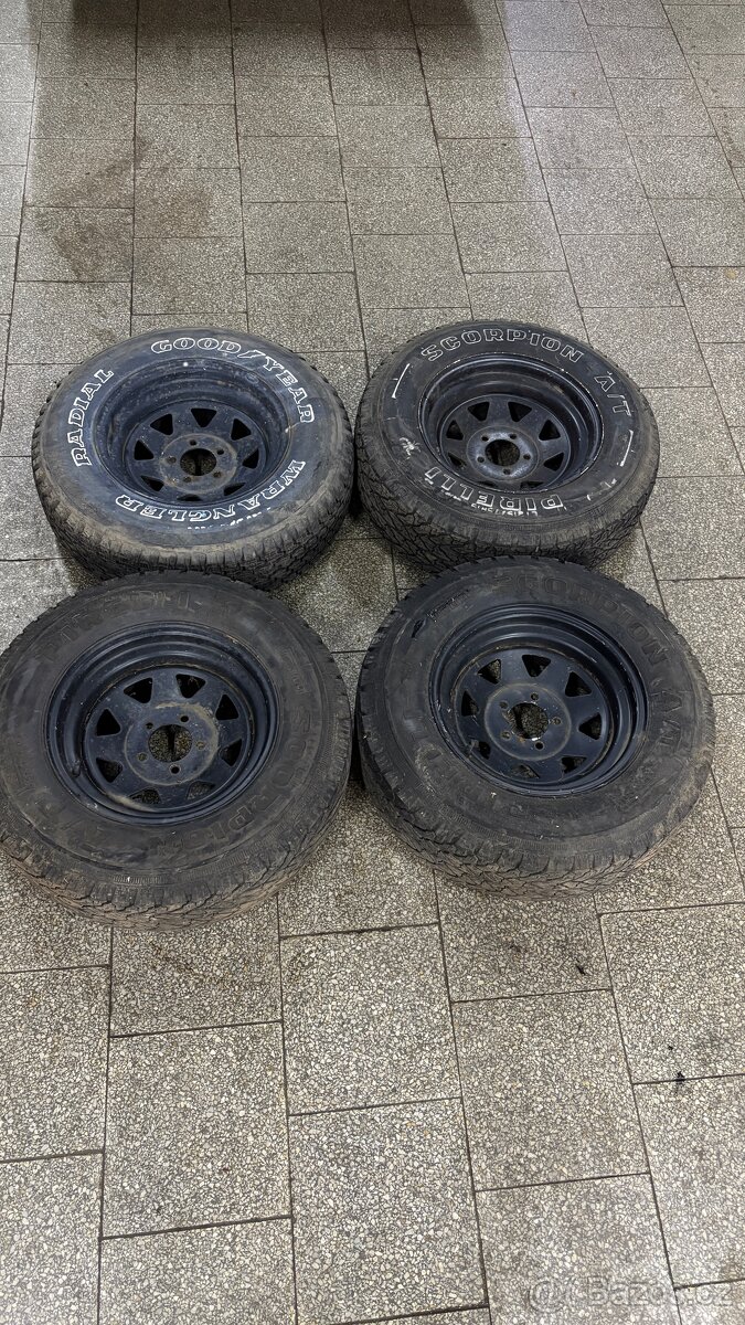 Prodám plechové disky Jeep