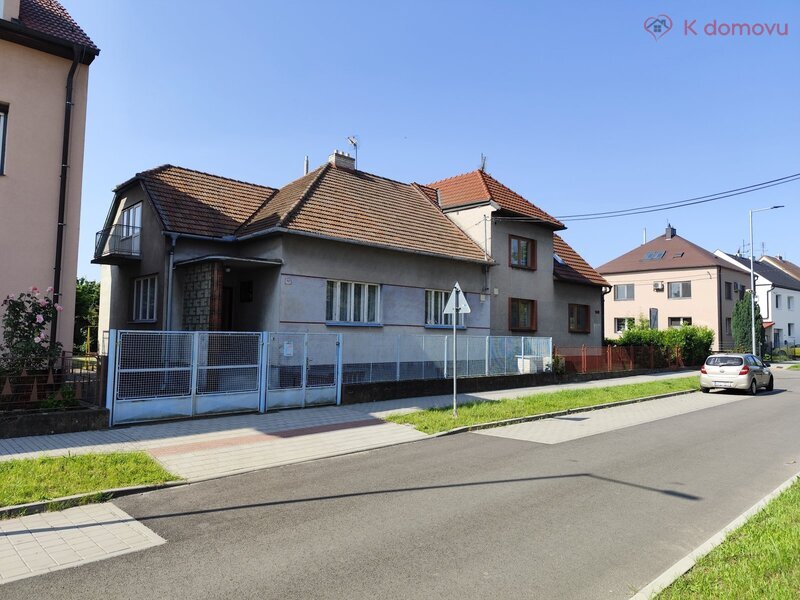 Prodej hezkého a prostorného RD 2+1 (cca 90m2) Staré Město u