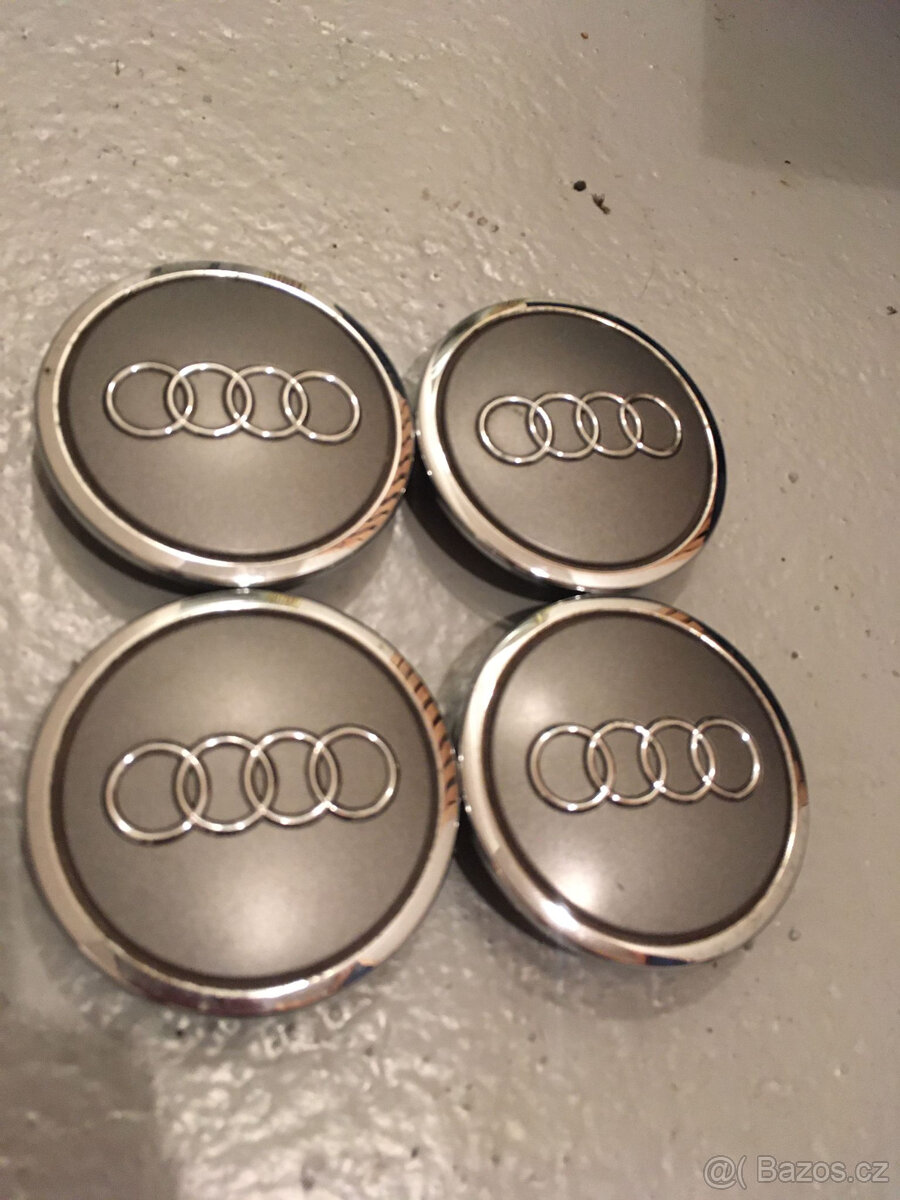 středové pokličky zátky krytky do alu kol sada 4ks audi 69mm