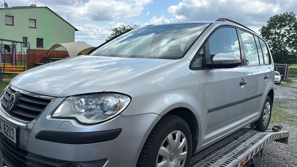 Náhradní díly VW Touran 1.9 TDI BLS