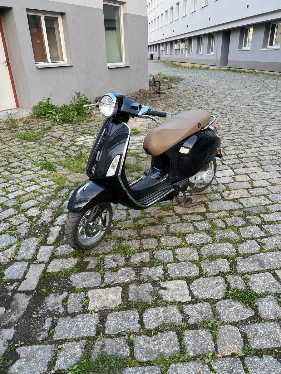 Vespa Primavera 50