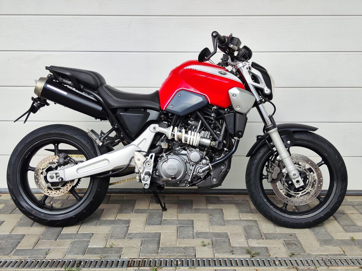 Yamaha mt03