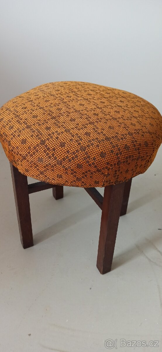 Retro taburet
