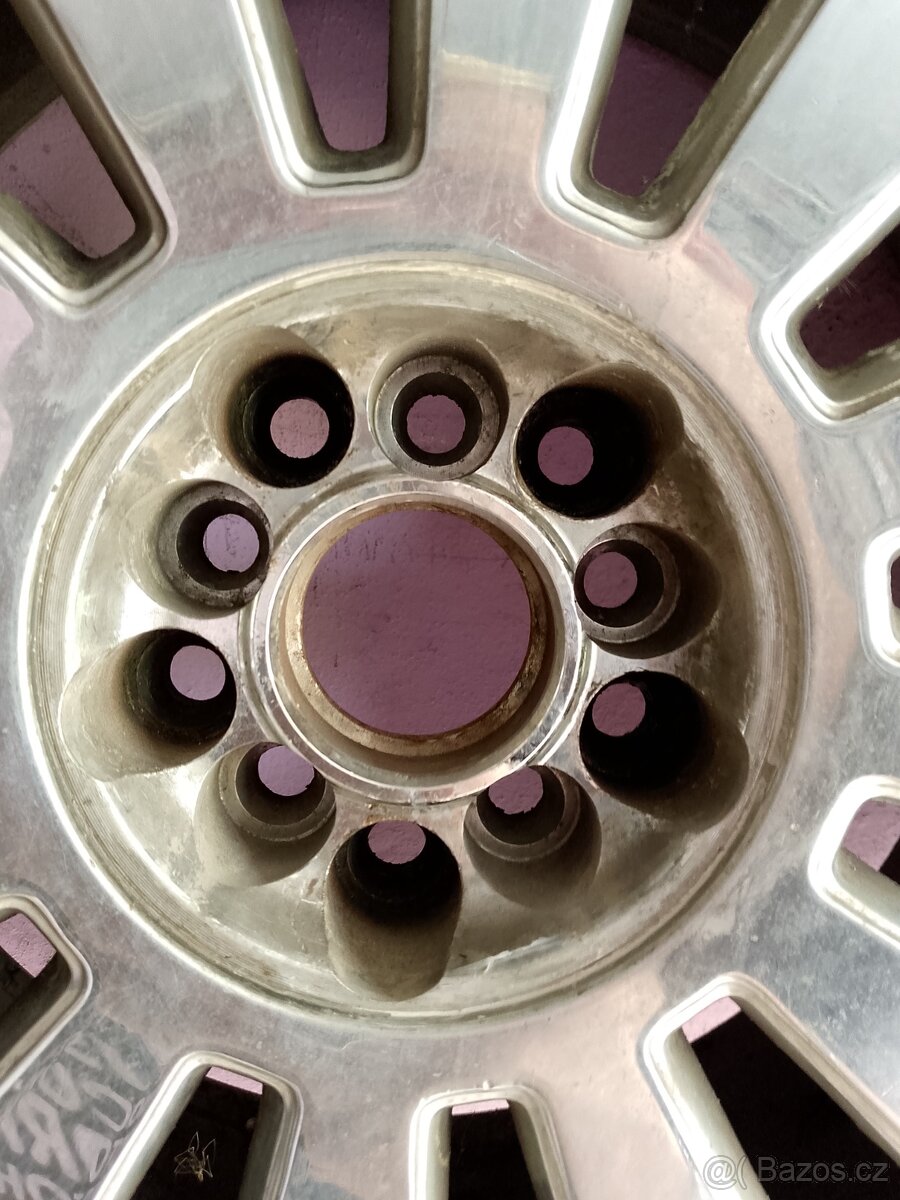 ALU kola chromova