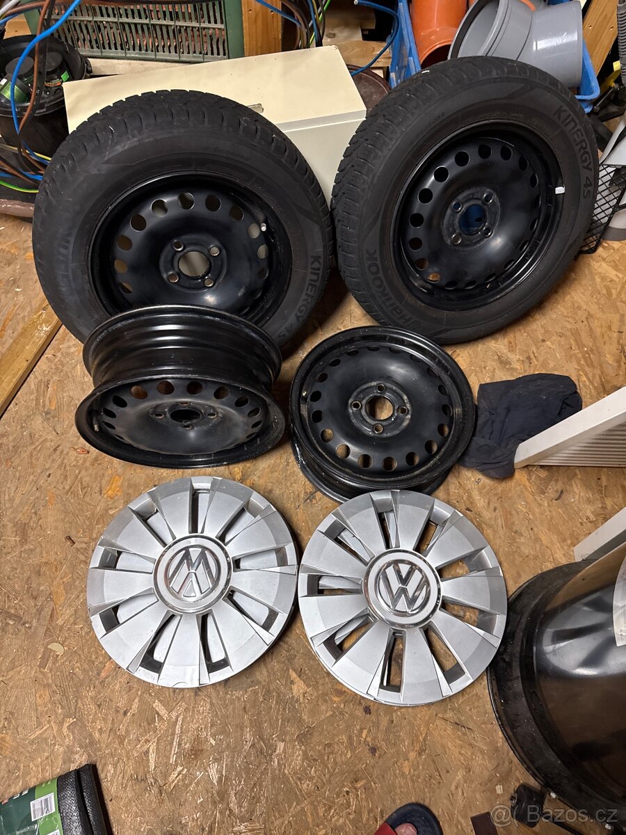 Prodám pneumatiky 2x165/70 r14 celoroční 2x disk bez pneu