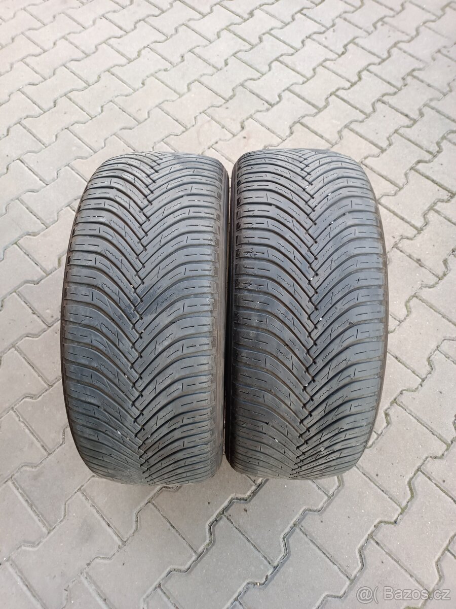225/50 R17 98W - univerzální