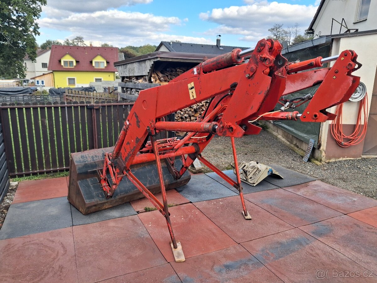 čelní nakladač Zetor