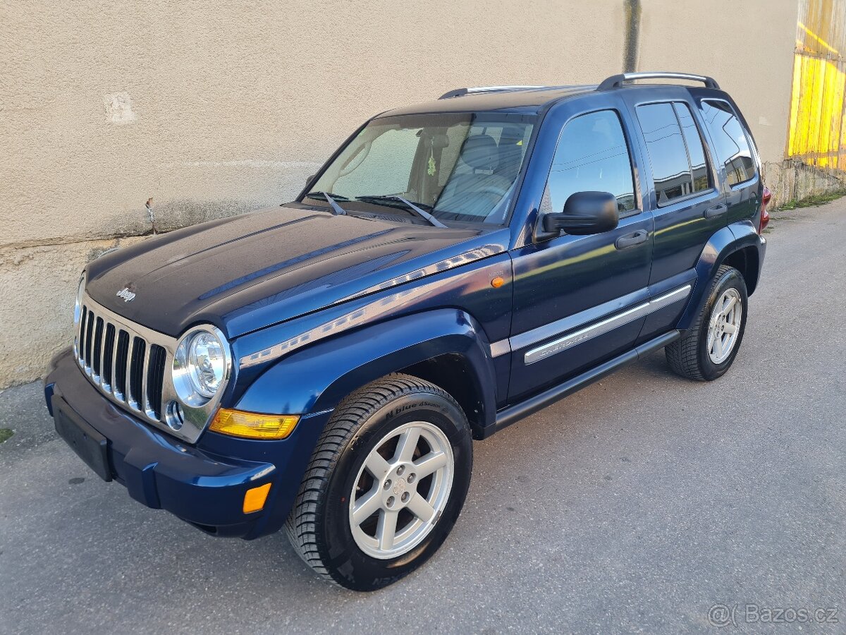 Jeep Cherokee KJ 2.8crdi 120 kw--manuál--- LIMITED---